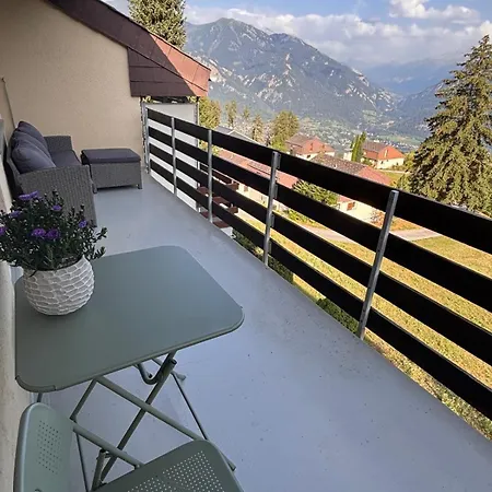 Bergpanorama Fuer 12 Gaeste, 6 Schlafzimmer Cazis