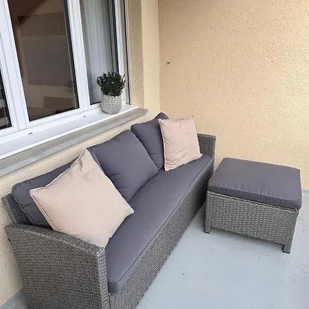 Bergpanorama Fuer 12 Gaeste, 6 Schlafzimmer *