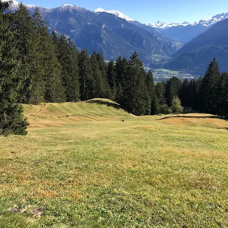 Bergpanorama Fuer 12 Gaeste, 6 Schlafzimmer